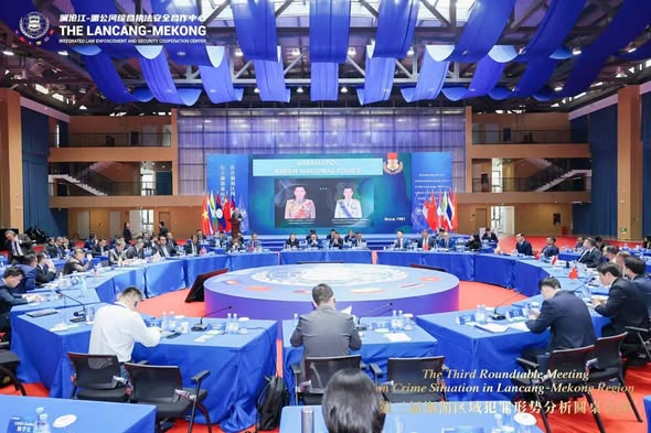 The ASEANAPOL Secretariat, represented by Police Senior Colonel Dr. Kongkrissada Kittithiraphong, Executive Director of ASEANAPOL, participated in the Third Roundtable Meeting on Crime Situation in the Lancang–Mekong Region and the Launch Ceremony of Join
